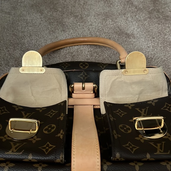 💎Authentic 💎 Louis Vuitton Manhattan GM Tote💎 - Picture 12 of 15